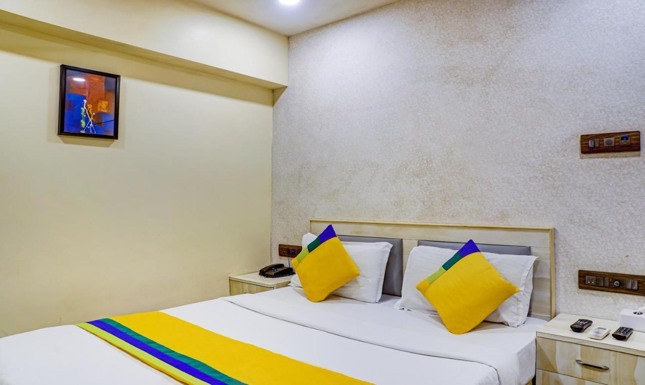 Treebo Trip Meadow Inn Мумбаї Екстер'єр фото