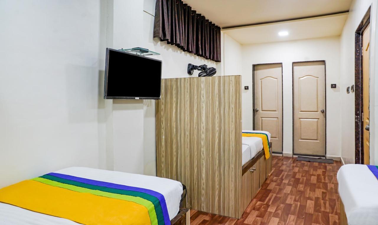 Treebo Trip Meadow Inn Мумбаї Екстер'єр фото